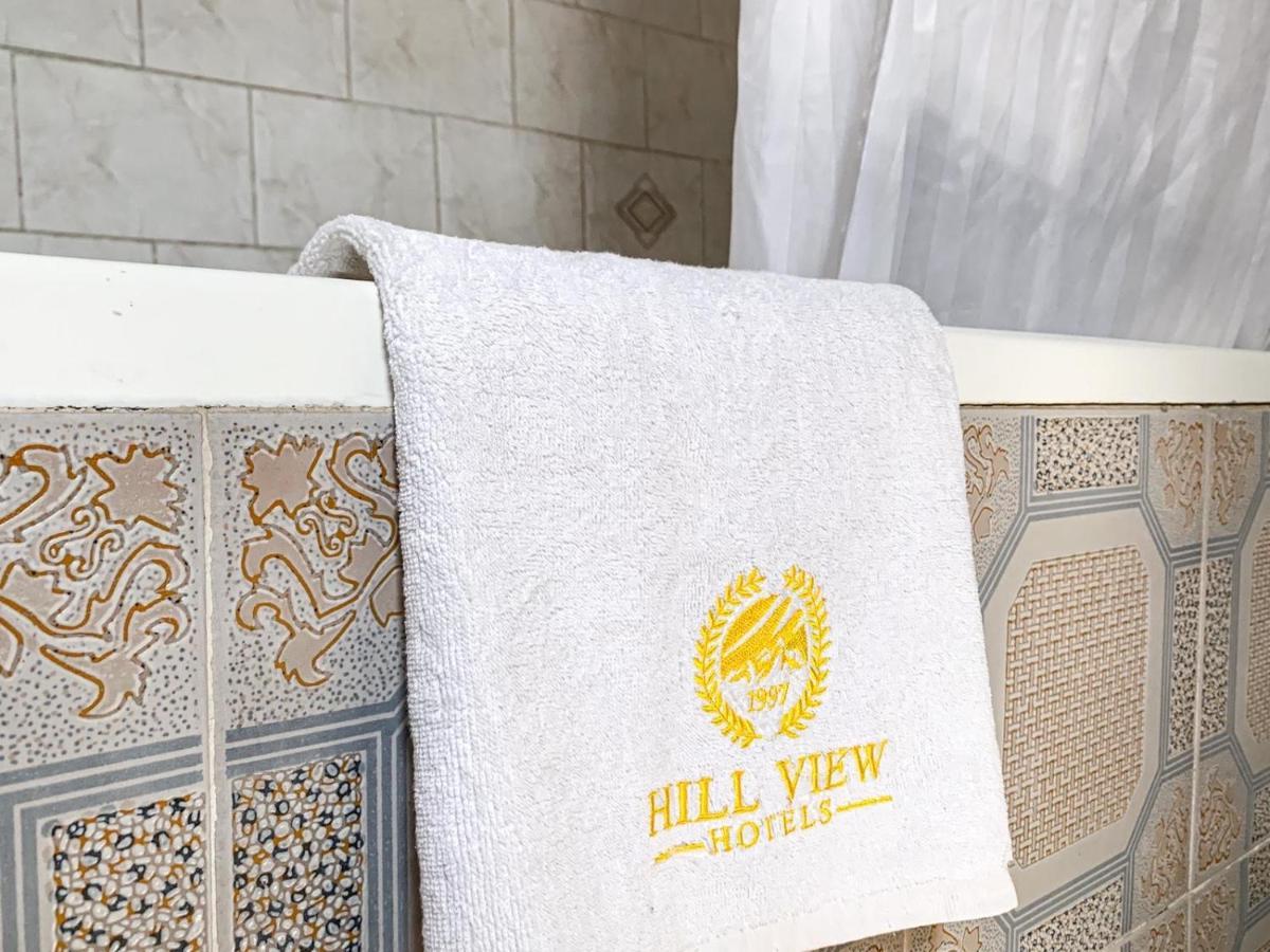 Hill View Hotel West Airport Акра Екстериор снимка